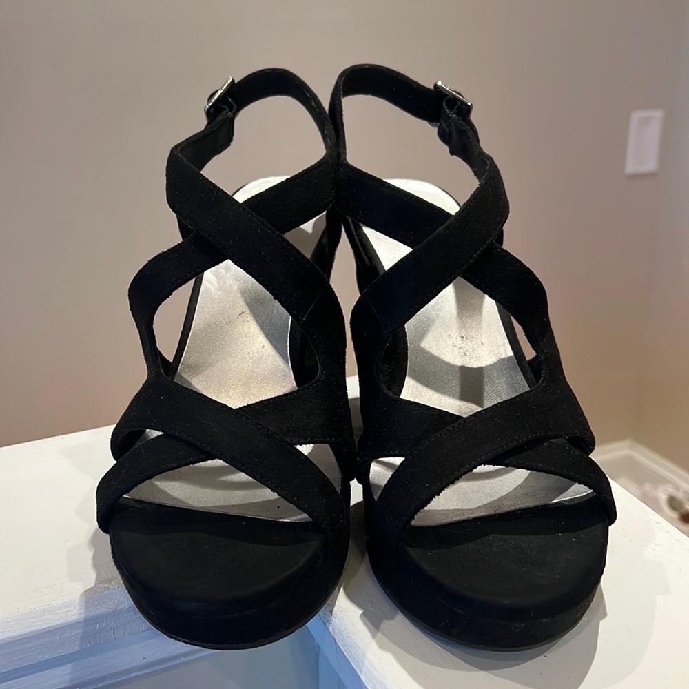 Brash platform wedge sandals